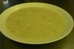 polevka-brokolicova